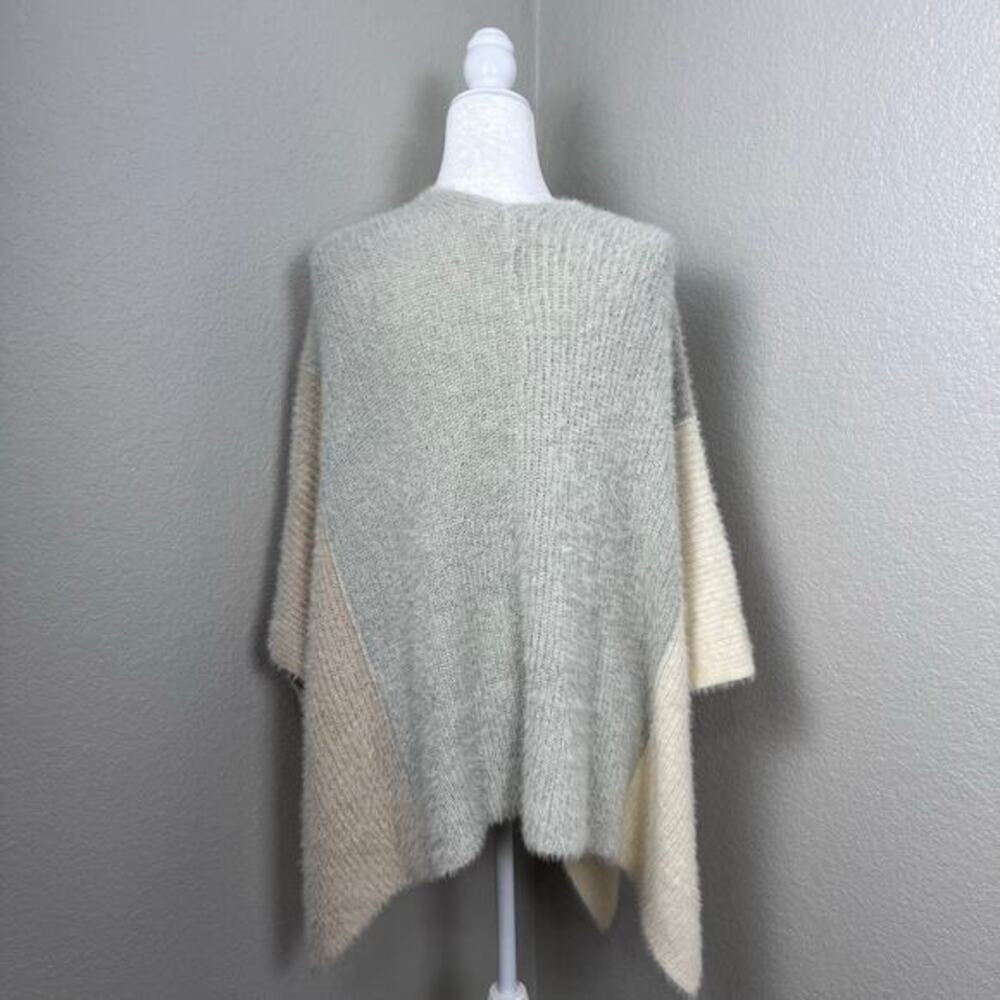Saturday Sunday Cardigan Womens OS Neutral Cozycore Poncho Apres Ski Boho Chic - Picture 2 of 5